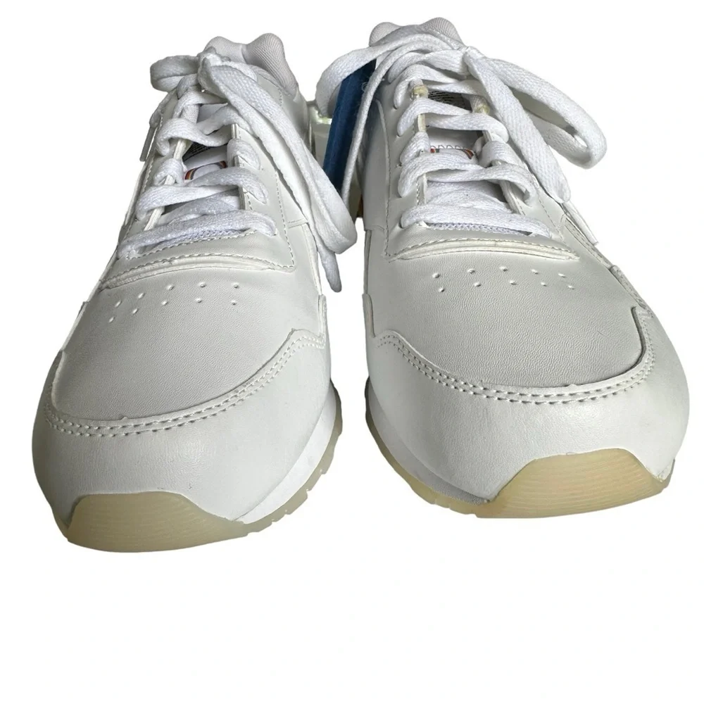 NWOT REEBOK CLASSIC HARMAN RUN ‘S’ PRIDE WHITE SNEAKERS SIZE 11